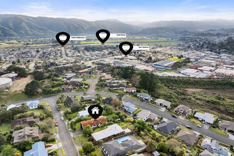 Photo of property in 5 Seymour Grove, Kingsley Heights, Upper Hutt, 5018