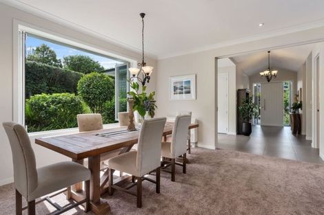 Photo of property in 59a Lonely Road, Fairview Heights, Auckland, 0632