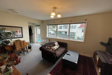 Photo of property in Windsor Court, 1/340 Tinakori Road, Thorndon, Wellington, 6011