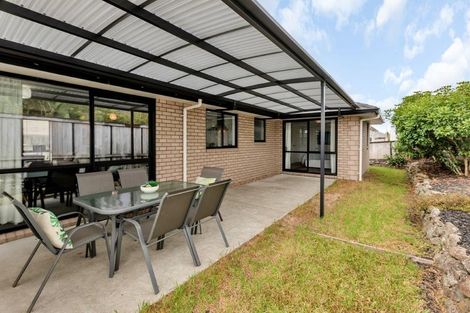 Photo of property in 18 Ocean View Rise, Ruakaka, 0116