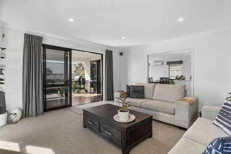 Photo of property in 14c No 2 Road, Te Puke, 3119