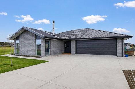 Photo of property in 12 Edgeworth Road, Darfield, 7571