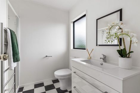 Photo of property in 1/62 Simmental Crescent, Somerville, Auckland, 2014