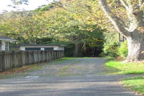 Photo of property in 35 Kamahi Street, Stokes Valley, Lower Hutt, 5019
