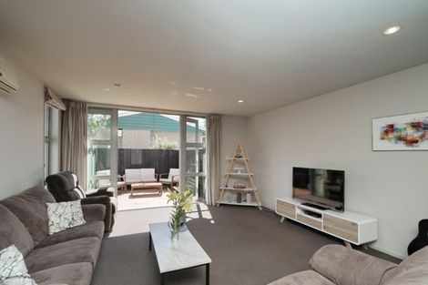 Photo of property in 76 Packe Street, Edgeware, Christchurch, 8013