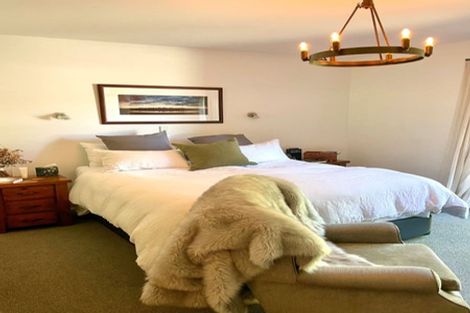 Photo of property in 2 Arklow Street, Albert Town, Wanaka, 9305