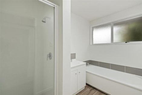 Photo of property in 12 Ruddenklau Lane, Bishopdale, Christchurch, 8053