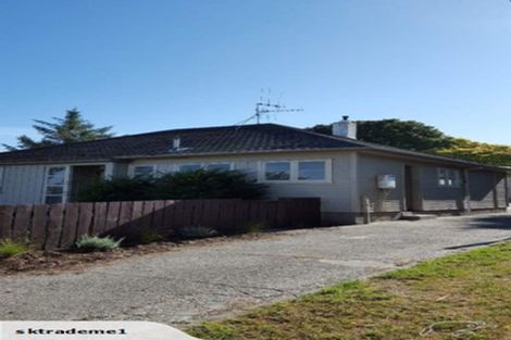 Photo of property in 19 Moheke Avenue, Roslyn, Palmerston North, 4414