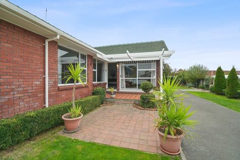Photo of property in 15 Steele Street, Hornby, Christchurch, 8042