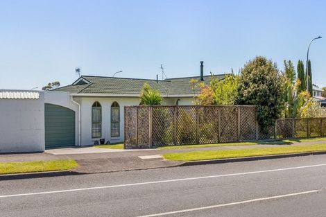Photo of property in 1 Lantana Avenue, Bell Block, New Plymouth, 4312