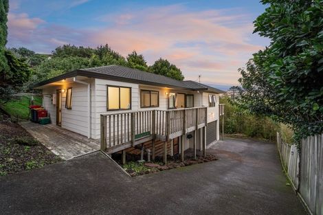 Photo of property in 1/96 Edmonton Road, Henderson, Auckland, 0612