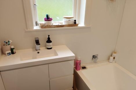 Photo of property in 368 Huia Road, Titirangi, Auckland, 0604