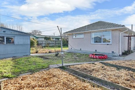 Photo of property in 53 Maces Road, Bromley, Christchurch, 8062