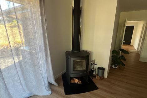 Photo of property in 28 Clearview Street, Wanaka, 9305