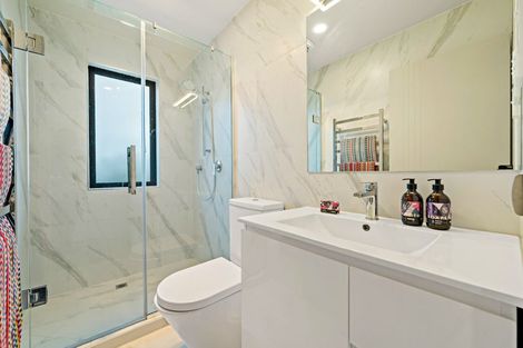 Photo of property in 70 Kano Way, Hobsonville, Auckland, 0616