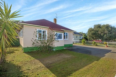 Photo of property in 33 Anzac Street, Gisborne, 4010