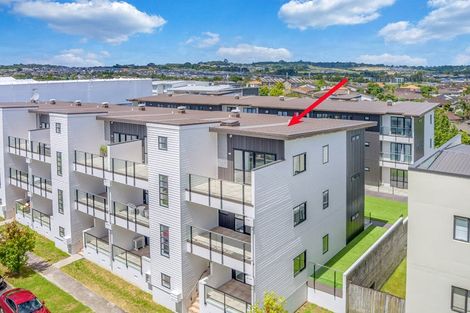 Photo of property in 24/11 Carlos Drive, Flat Bush, Auckland, 2016