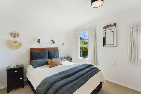 Photo of property in 3 Arthur Street, Waikawa Beach, Manakau, 5573