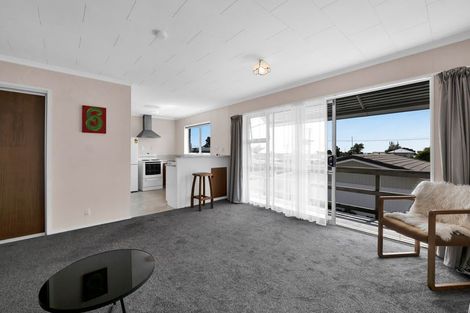 Photo of property in 43b Fulford Street, New Plymouth, 4310