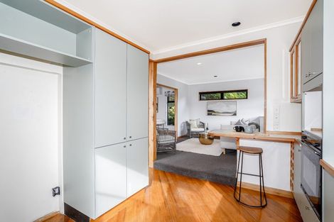 Photo of property in 107 Cockayne Road, Khandallah, Wellington, 6035