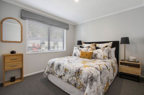 Photo of property in 2 Te Kaka Place, Omokoroa, 3114