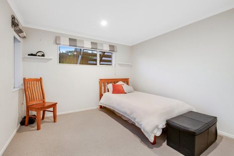 Photo of property in 3a Melia Place, Stanmore Bay, Whangaparaoa, 0932