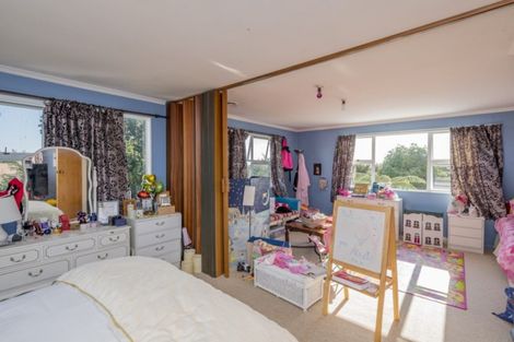 Photo of property in 99 Queen Street West, Levin, 5510
