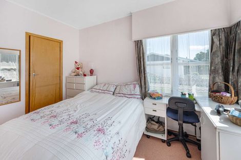 Photo of property in 32 Exeter Crescent, Pirimai, Napier, 4112