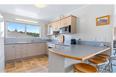 Photo of property in 42 Velma Road, Hillcrest, Auckland, 0627