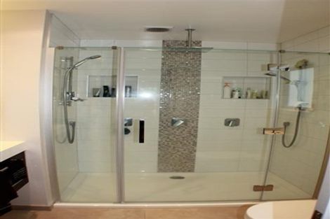 Photo of property in 3 Cresswell Place, Johnsonville, Wellington, 6037