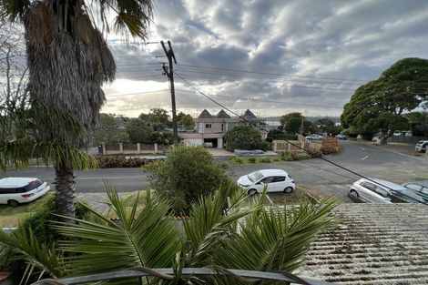 Photo of property in 119 Ferry Parade, Herald Island, Auckland, 0618