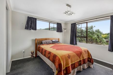 Photo of property in 17 Observatory Close, Whitby, Porirua, 5024