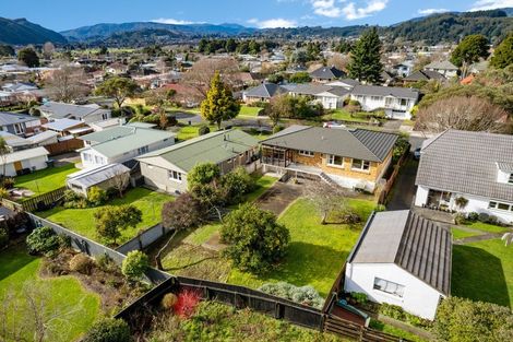 Photo of property in 6 Arnot Avenue, Clouston Park, Upper Hutt, 5018