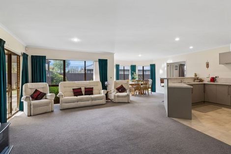 Photo of property in 6 Monet Vale, Rolleston, 7614