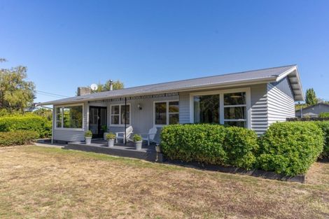 Photo of property in 14 Mahupuku Street, Greytown, 5712