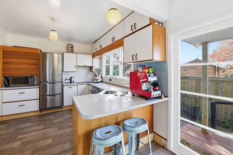 Photo of property in 22 Selwyn Road, Lynmore, Rotorua, 3010