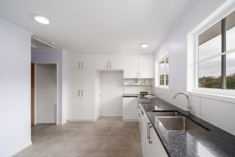 Photo of property in 9 Caesars Place, Churton Park, Wellington, 6037