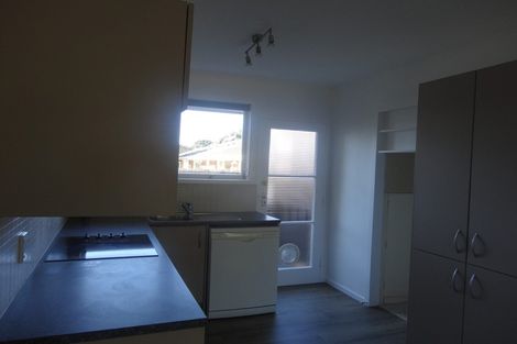 Photo of property in 7a/2 Corrella Road, Belmont, Auckland, 0622