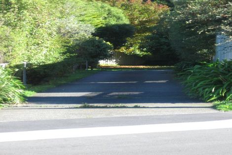 Photo of property in 29 Kahikatea Grove, Paparangi, Wellington, 6037