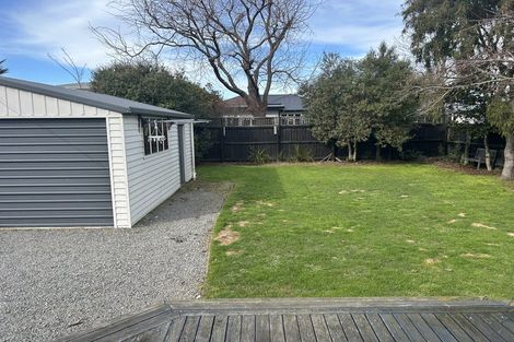 Photo of property in 172 Weston Road, St Albans, Christchurch, 8052