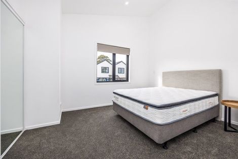 Photo of property in 7 Te Puketoka Lane, Mangere, 2022