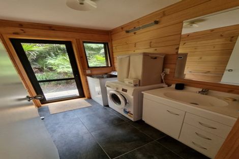 Photo of property in 5 Waihirere Drive, Tuateawa, Coromandel, 3583