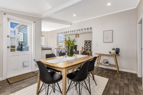 Photo of property in 11 Angus Avenue, Berhampore, Wellington, 6023