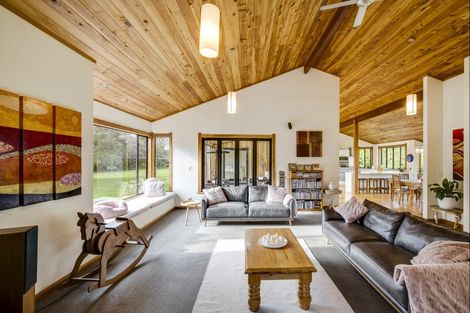 Photo of property in 260 Havelock Road, Akina, Hastings, 4122