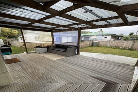 Photo of property in 3 Rongomau Lane, Raumati South, Paraparaumu, 5032