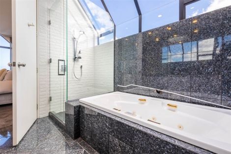 Photo of property in 114 West Hoe Heights, Orewa, 0931
