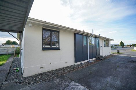 Photo of property in 71 Thornhill Street, Rockdale, Invercargill, 9812