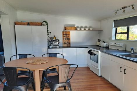 Photo of property in 7 Manse Street, Clinton, 9534