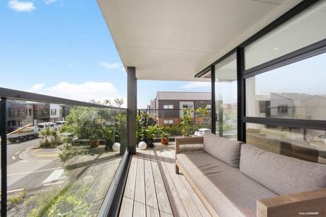 Photo of property in 3/2 Sioux Road, Hobsonville, Auckland, 0616