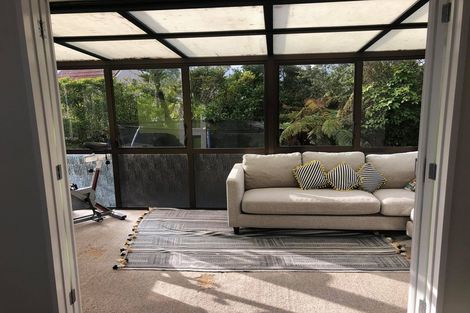 Photo of property in 2 Anaheim Place, Churton Park, Wellington, 6037